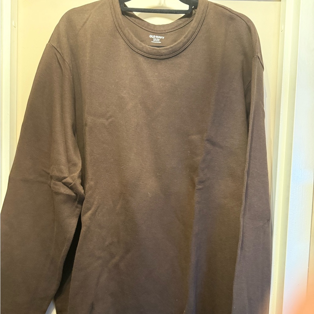 heavy weight long sleeve t shirt
shirt tail bottom